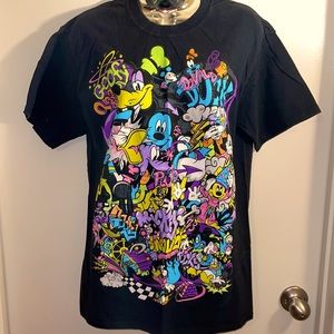 Hanes Medium Disney Graphic Tshirt